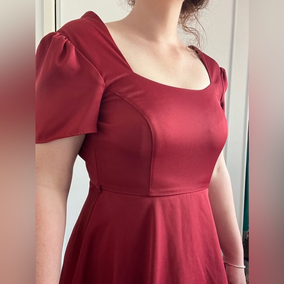 ✨Review ✨ Maroon Tea Dress - Picture 3 of 6
